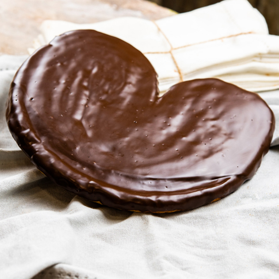 Palmeras de chocolate: el pueblo de España donde se hacen las mejores
