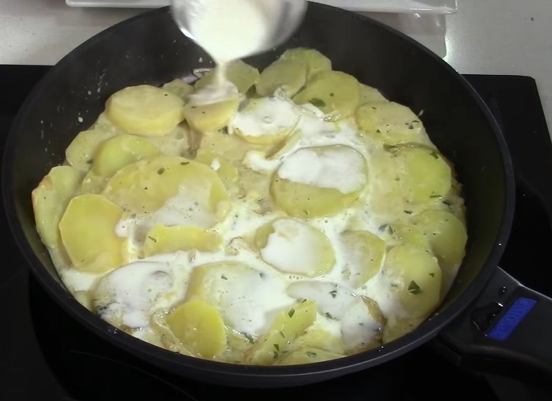 Patatas Mayordomo: El Secreto Para Hacer Este Plato En Poco Tiempo