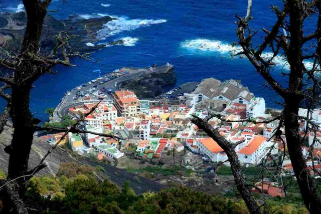 Los 10 pueblos con mar más bonitos de España