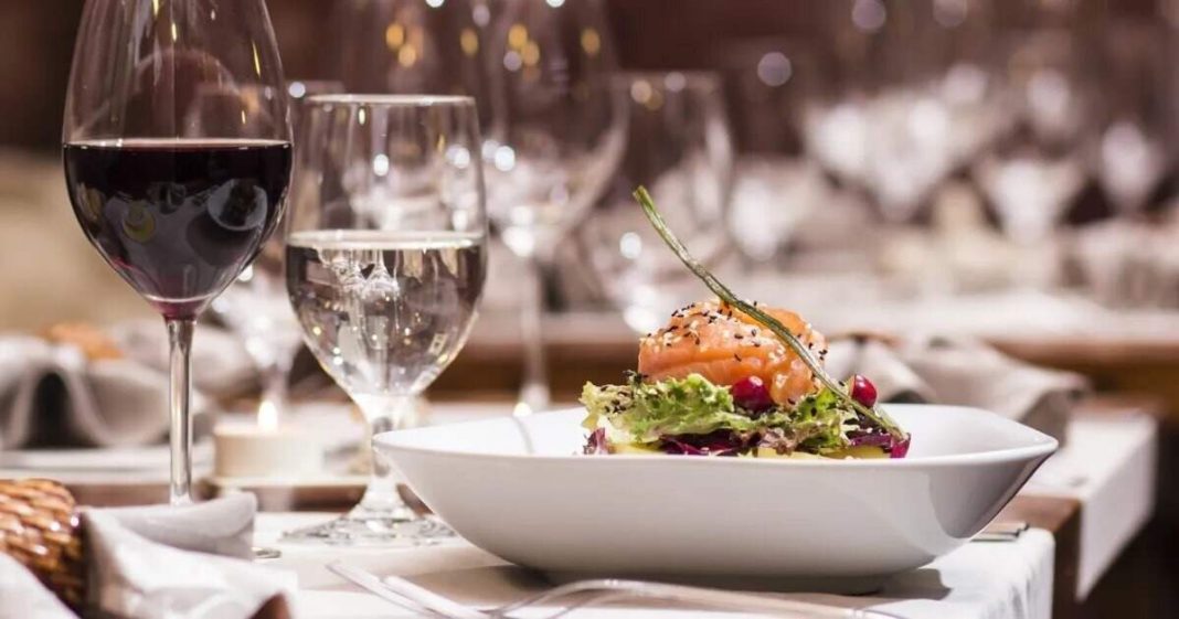 Estos platos jamás deberías consumirlos en un restaurante