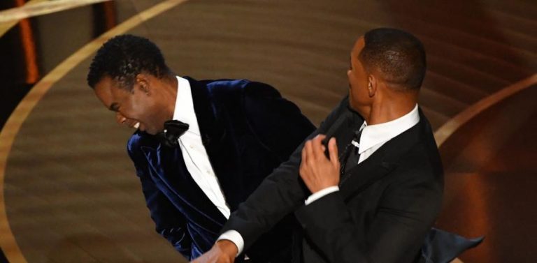 Will Smith renuncia a la Academia de Hollywood