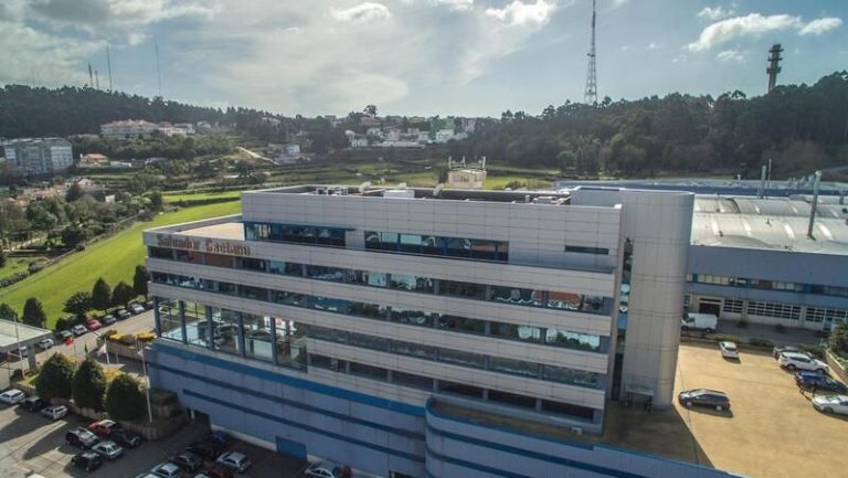 El grupo Renault firma un acuerdo con Salvador Caetano y AutoWallis para la distribución en Hungría