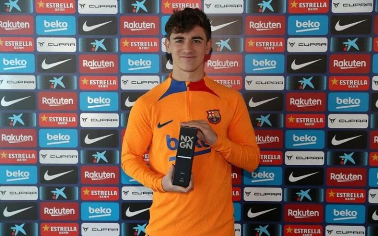 Gavi recoge el premio ‘Next Generation’ como el tercer mejor jugador joven del mundo