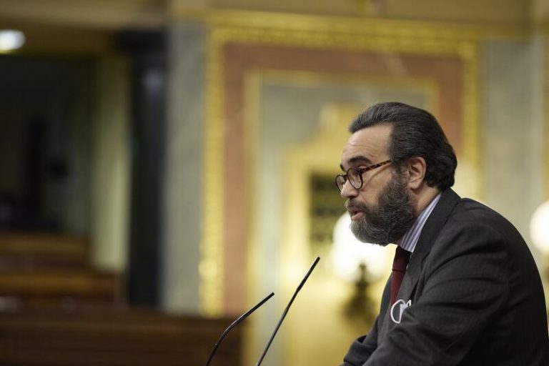Un diputado de Vox compara a Sánchez con Hitler y a Bolaños con Goebbels