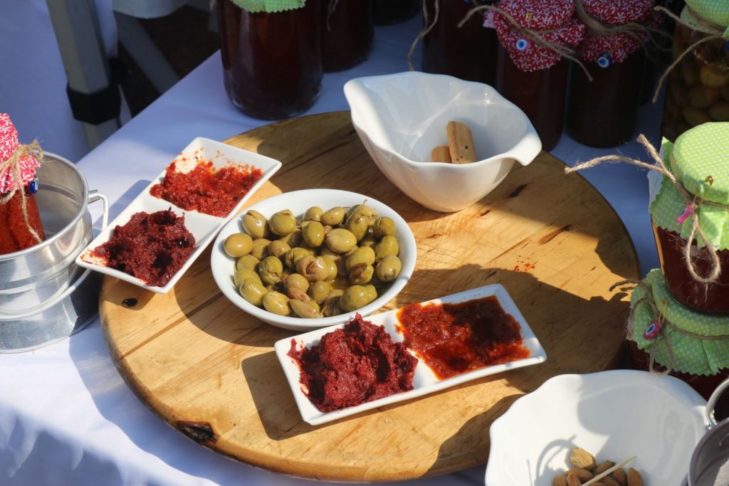 Aperitivos Inusuales Que Puedes Preparar Con Aceitunas 9 Aperitivos-Inusuales-Que-Puedes-Preparar-Con-Aceitunas