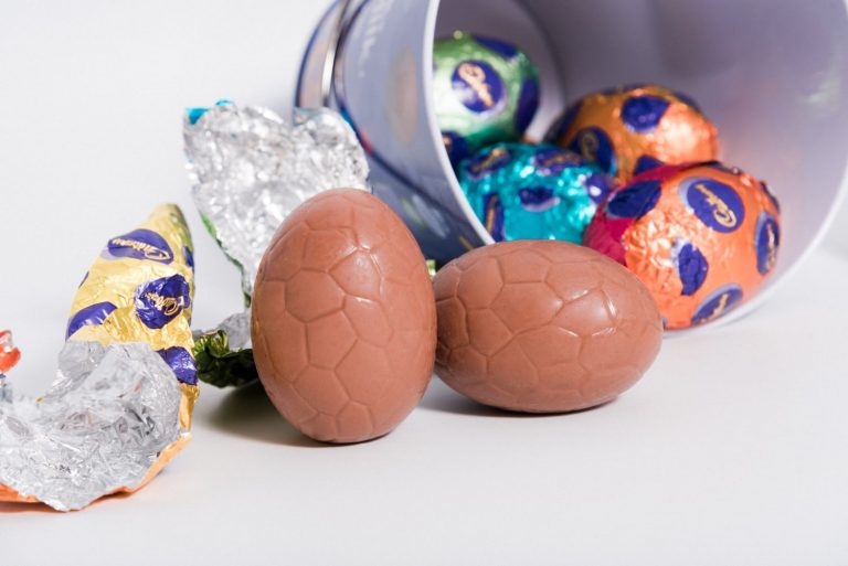 Así se hace el tradicional huevo de Pascua para Semana Santa
