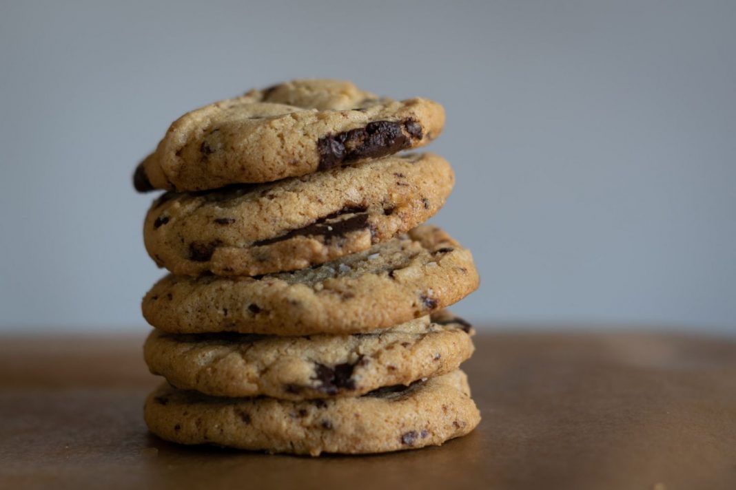 Cómo hacer unas galletas con pepitas de chocolate más ricas que las de marca