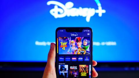 ¿Quién Lidera Esta Iniciativa En Contra De Disney Plus?