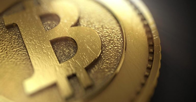 El bitcoin recupera los niveles de principios de año