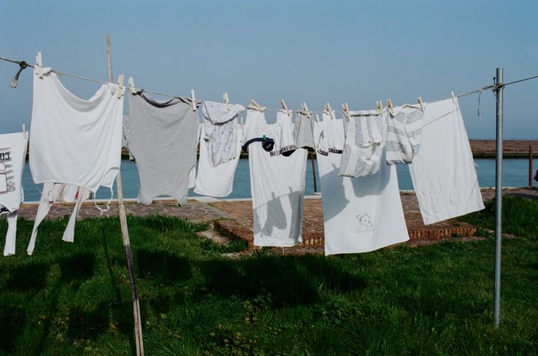 El secreto que no te cuentan para que la ropa encogida vuelva a la normalidad