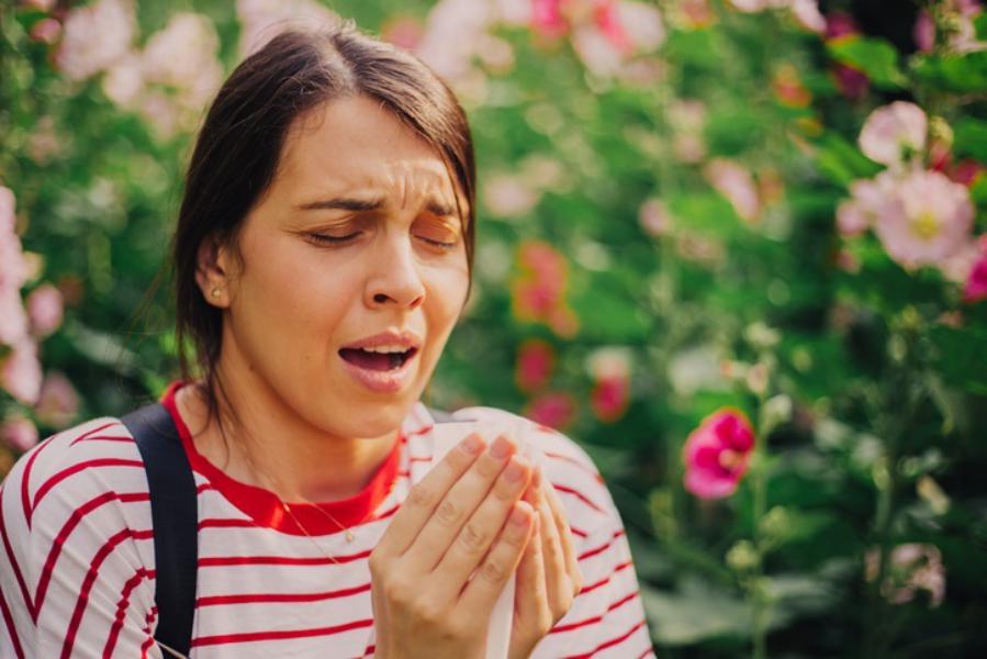 Alergias: no frotes los ojos y lava tus manos de forma frecuente