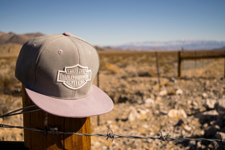 Aliexpress te ayuda a llevar la gorra del momento sin gastarte una pasta