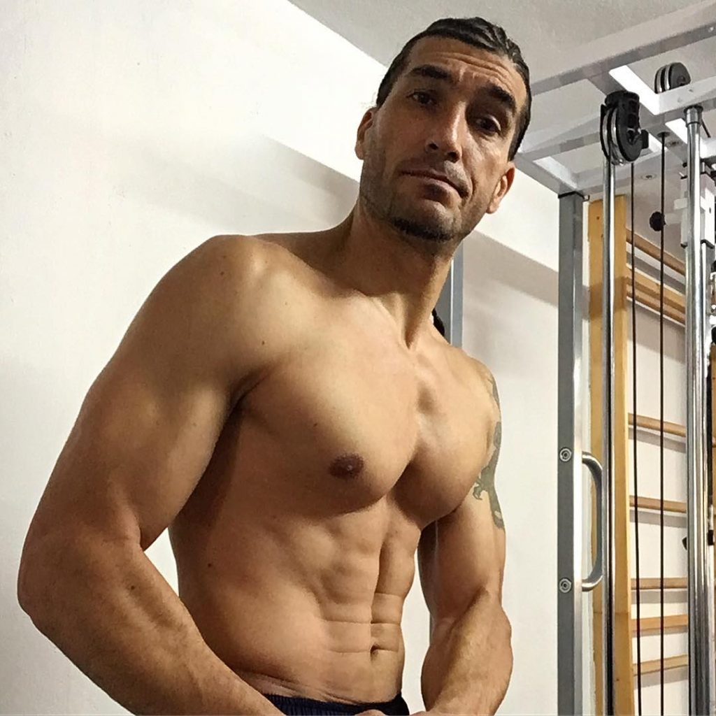 José Manuel Pinto En Su Faceta Como Cantante
