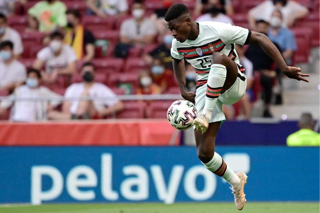 Nuno Tavares Mendes, La Joyita Del Psg