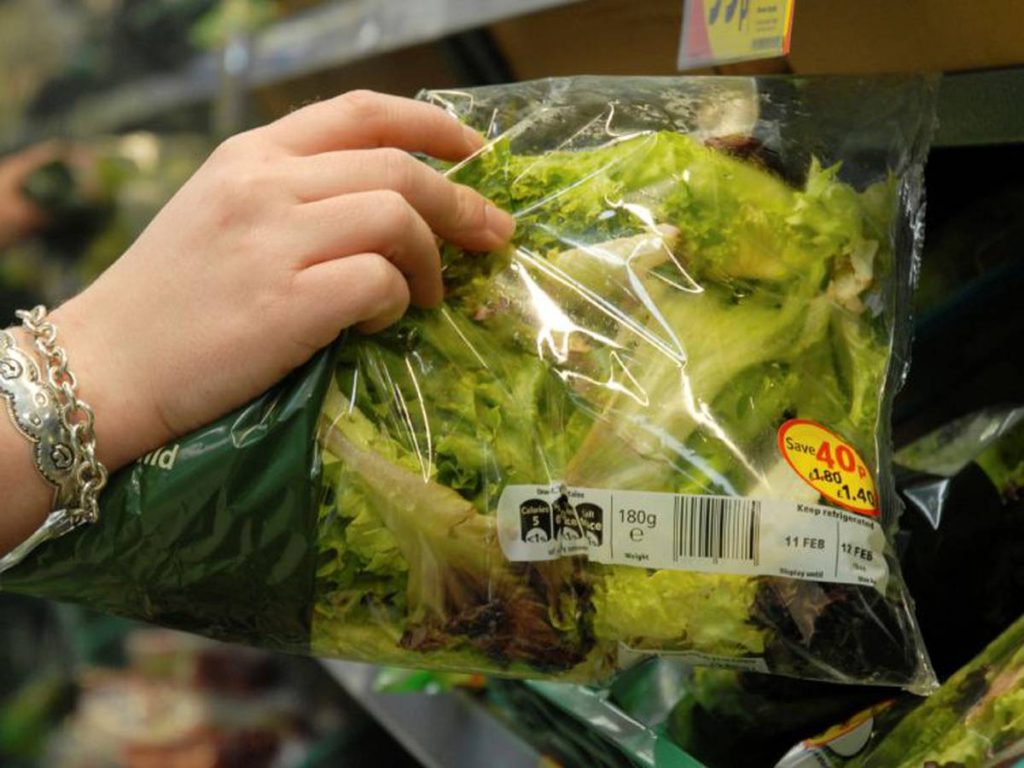 El motivo por el que no debes comprar ensaladas en bolsa 132 ¿Qué tan saludable es consumir ensalada en bolsa?