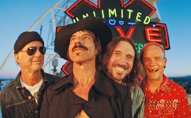Red Hot Chili Peppers en “Unlimited Love”, su álbum de regreso