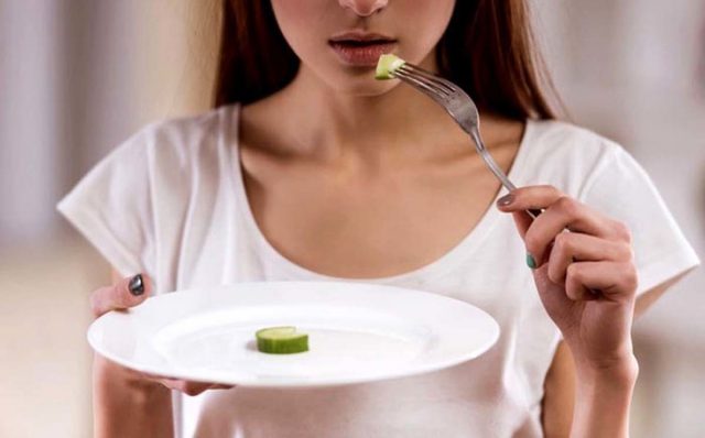El Lado Oscuro De Los Retos Virales: La Peligrosa «Dieta Disney» Que Preocupa A Médicos Y Padres