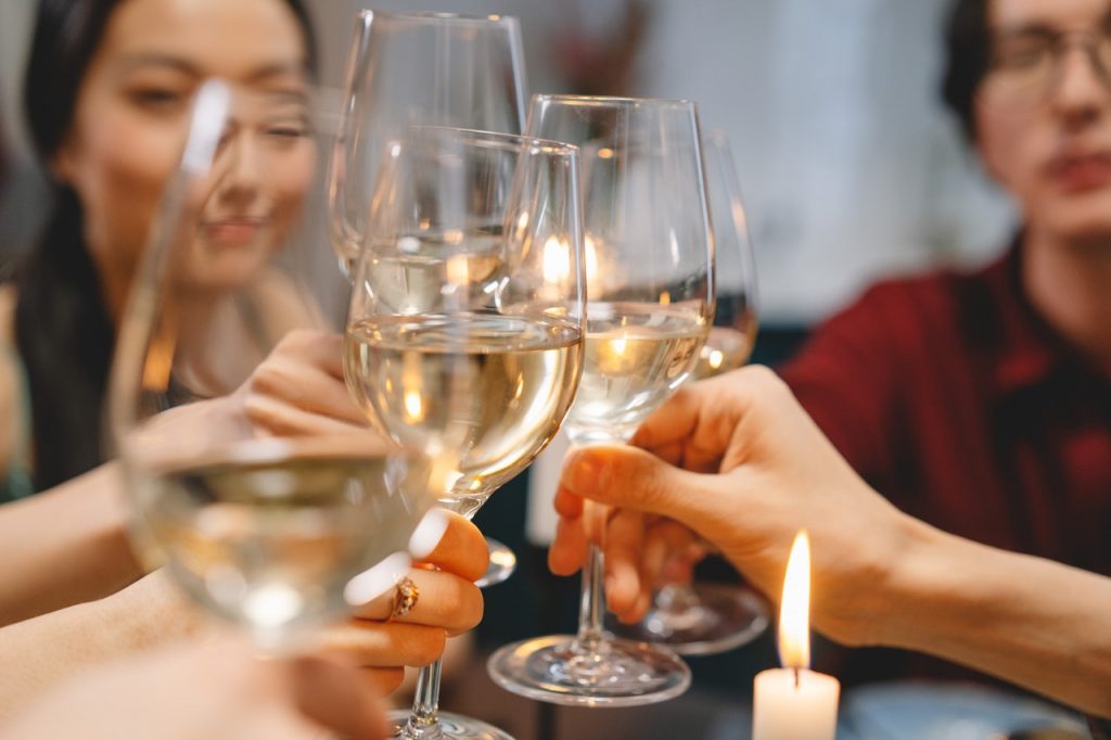 El Curioso Motivo Por El Que Dices “Chin-Chin” Cuando Brindas