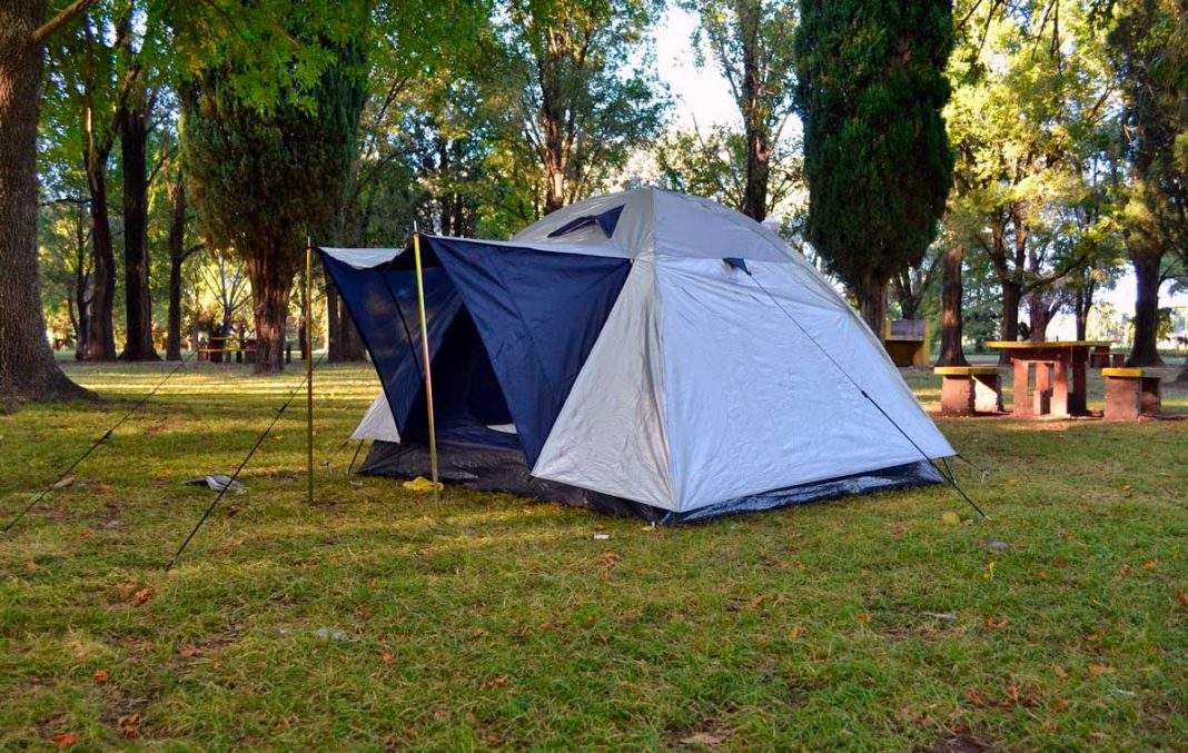 Fuego y agua, dos elementos que no pueden faltar en un camping