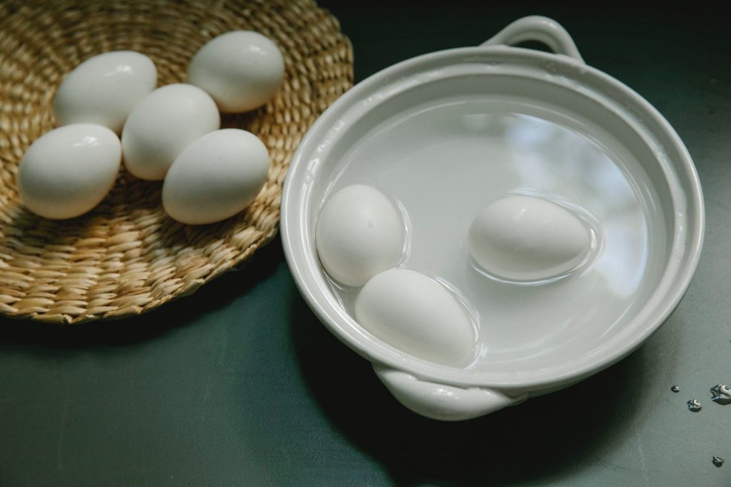 Huevos Rellenos De Atún En 25 Minutos: La Receta Infalible