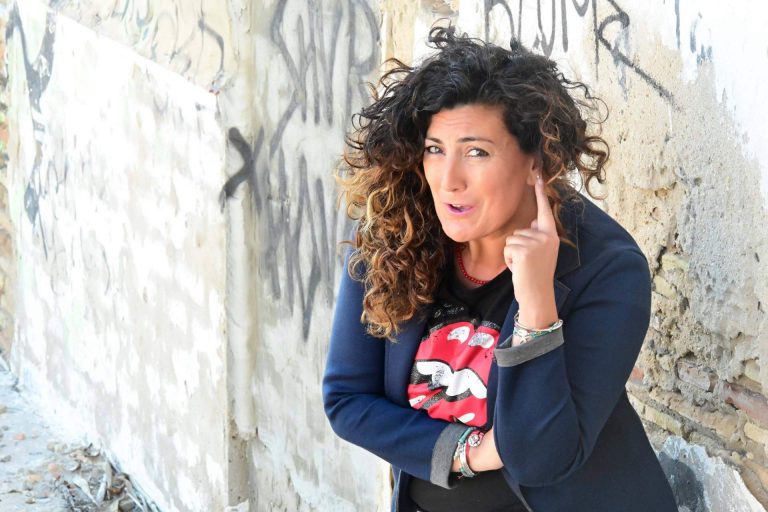 La especialista Lola Pérez Arocha ofrece ayuda con la Formación en Inteligencia Emocional Empresarial