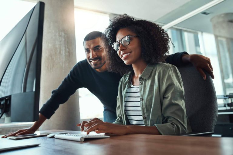 Renting vs leasing de equipos informáticos para pymes, según Ordenadores Ocasión