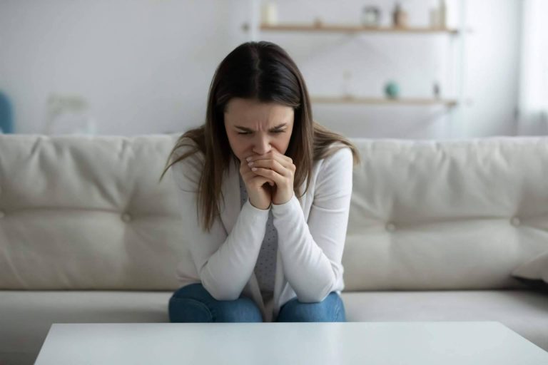 Para concienciar y dar visibilidad a la terapia contra la dependencia al alcohol y las drogas, Eines ofrece seminarios y conferencias