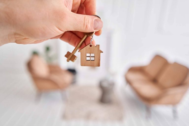 ¿Cuáles son los trámites necesarios para la venta de un inmueble? por De Raíces Inversiones Inmobiliarias