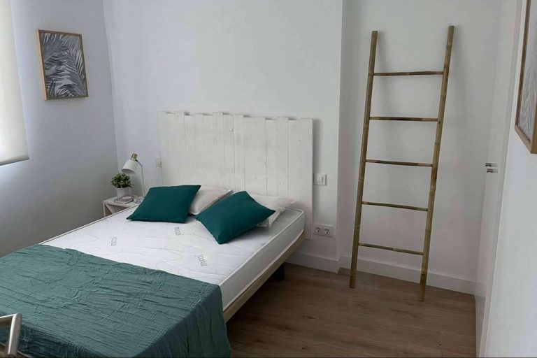 Encontrar muebles de calidad para decorar el dormitorio es posible en el espacio Buychester