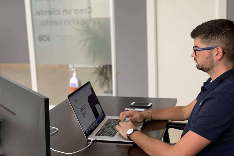 Potenciar marcas para mejorar su rentabilidad con la ayuda que brinda Iván Oller, experto en marketing digital