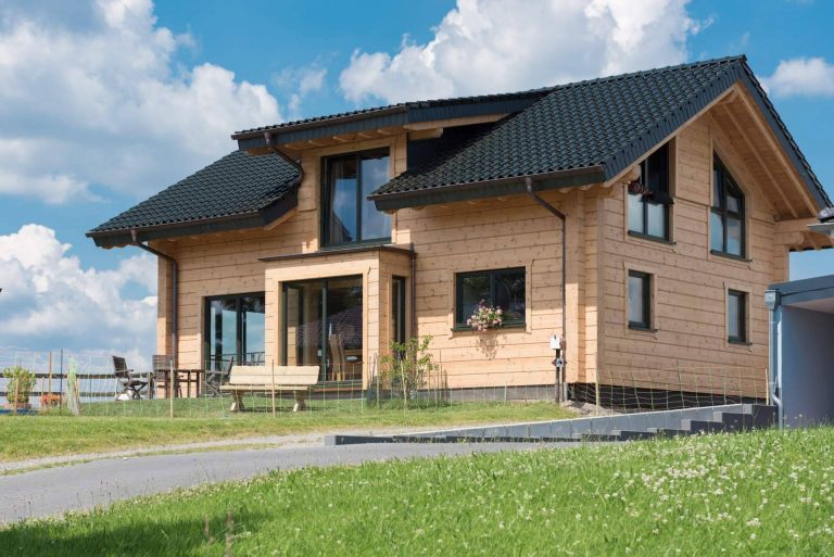 Construcción de casas de madera, pérgolas y porches en toda España de la mano de Delmader