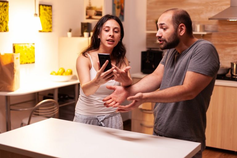 ¿Tu pareja te pone los cuernos? Señales claras para averiguarlo