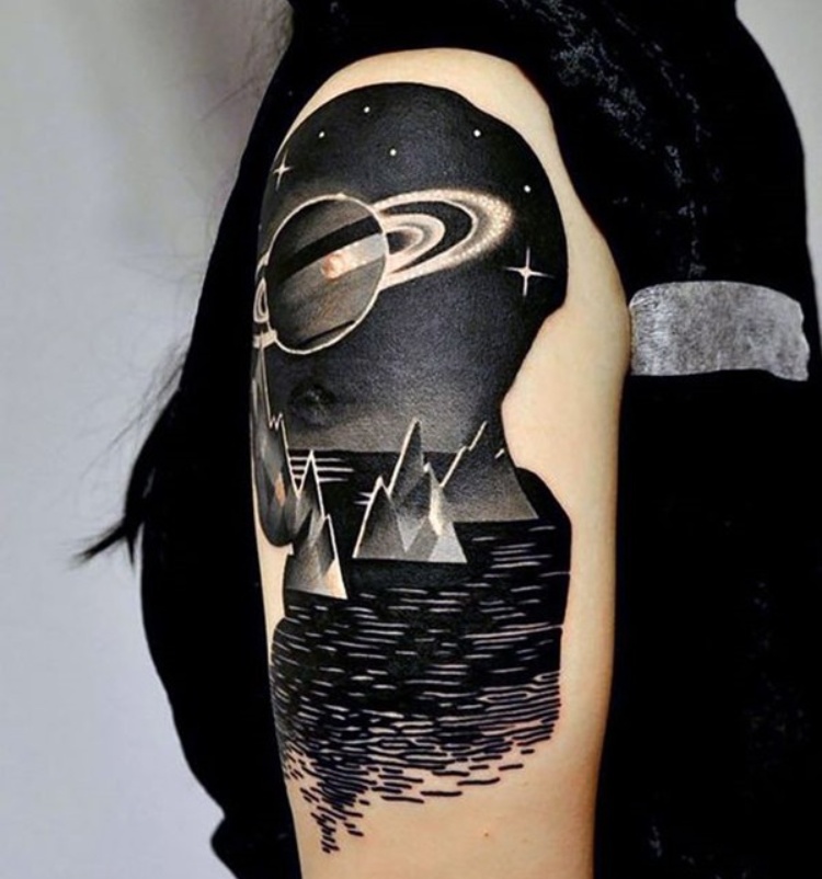 Fotos De Tatuajes &Quot;Blackout&Quot; Que Convierten El Cuerpo En Un Lienzo