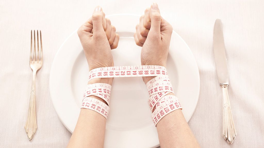 Trastorno Alimenticio: Una Sociedad Que Censura Y Discrimina