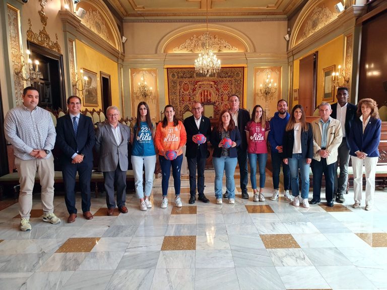 OliBa Green Beer patrocina al nuevo club Lleida Handbol Club