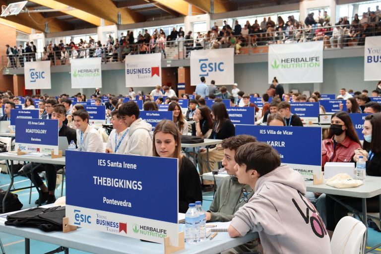 Más del 90% de profesores apuesta por una asignatura de conocimientos financieros y empresariales