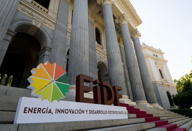 EiDF Solar crece en comercialización al alcanzar un acuerdo de compra con Nagini, del Grupo AC Solutions