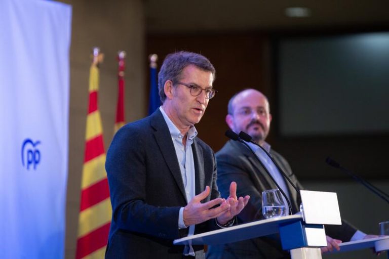 Feijóo viaja a Barcelona este viernes para presentar su plan económico  y buscar «puntos de encuentro»