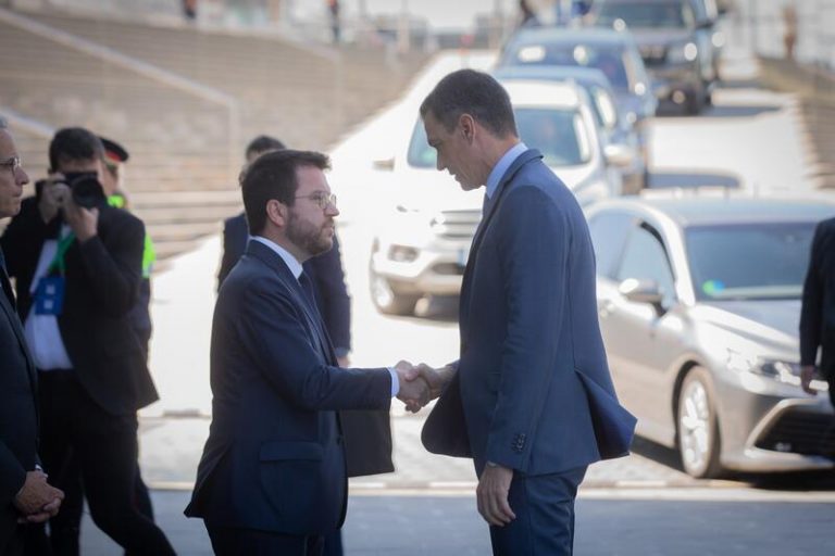 Aragonès dice que una reunión con Sánchez por el espionaje «no resuelve nada»