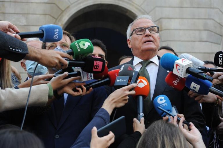 Bou (PP) dice que repetiría como alcaldable de Barcelona si estuviera «arropado por el partido»