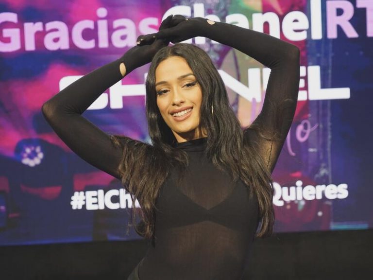 Villacís carga contra las «puritanas de izquierdas» que reducen a Chanel «a un culo»