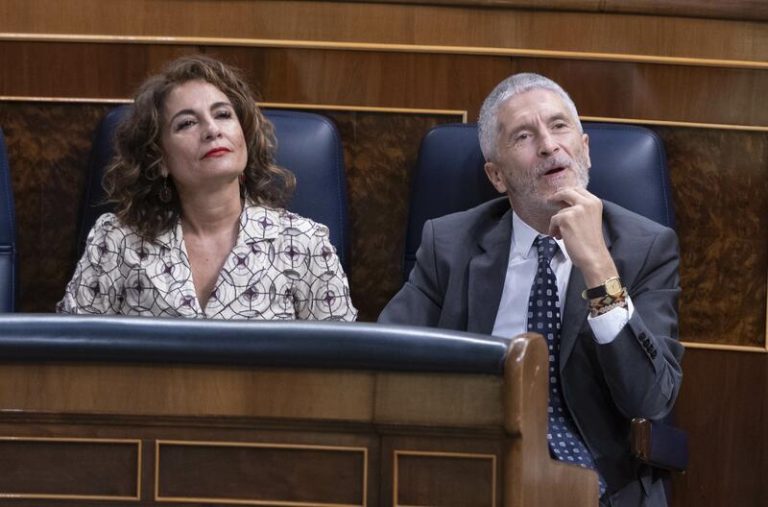 Hacienda niega un veto a la bajada del IVA de higiene femenina y se remite a los próximos Presupuestos