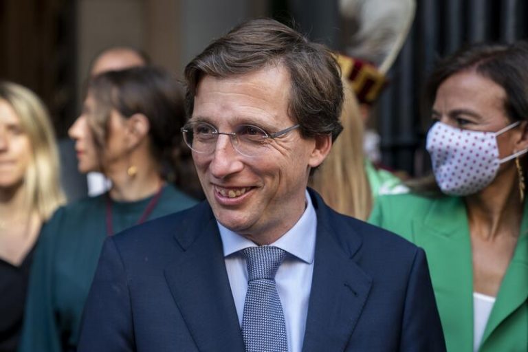 Almeida insiste en que España tuvo la «peor política económica» durante la pandemia