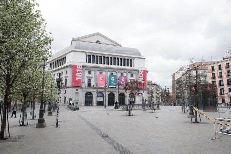 Juventudes Socialistas, IU y PCE de Madrid convocan una concentración en contra del emérito