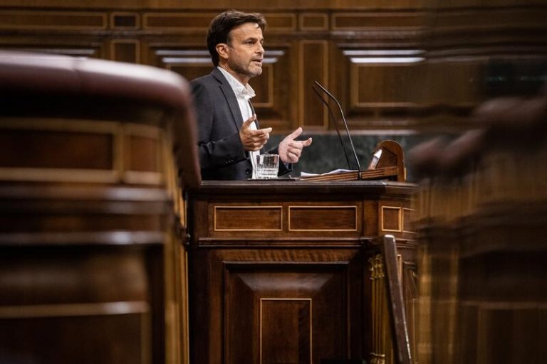 UP respalda a Sánchez pero le pide más valentía y dejar un «legado»