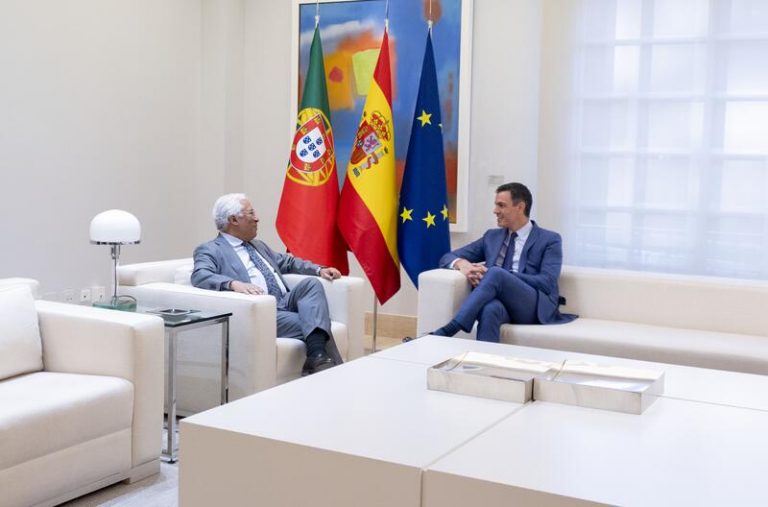 Sánchez y Costa centran su reunión en torno a la guerra en Ucrania y temas de energía
