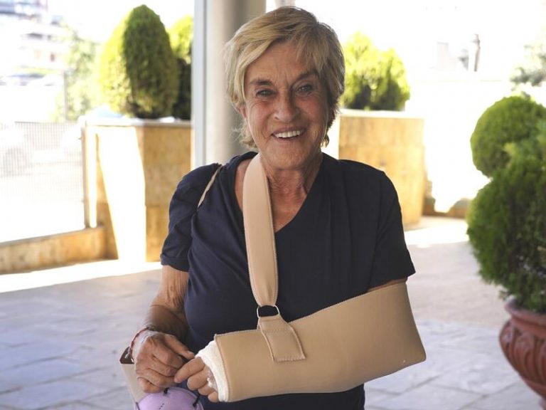 Chelo García Cortés habla sobre la supuesta ‘maldición’ de ‘Sálvame’ tras romperse el radio