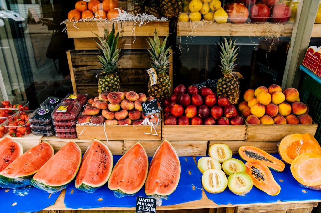 Aesan Se Pronuncia Al Respecto De La Sandía Y Otras Frutas Que Se Comercializan Por Mitades