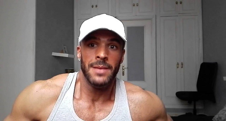 Gitanos que presumen ser homosexuales