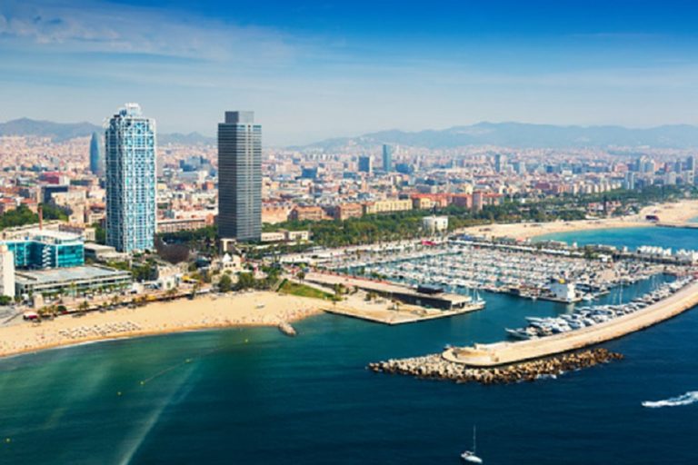El nuevo Puerto Olímpico de Barcelona ya está en marcha